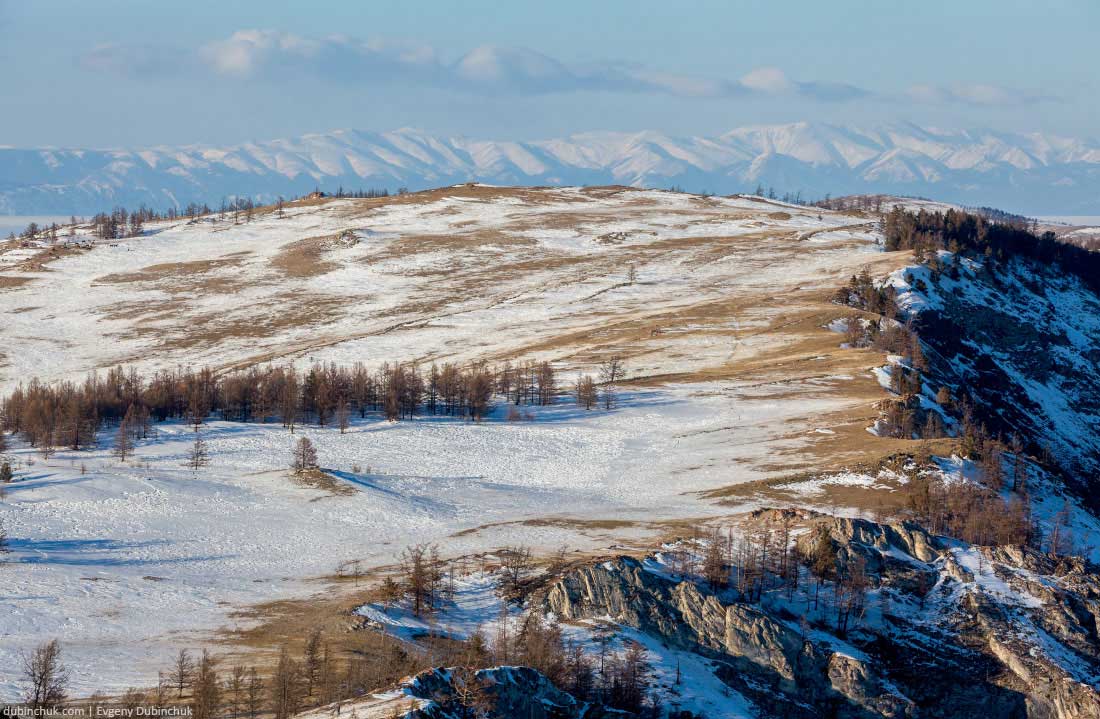 По Байкалу на коньках