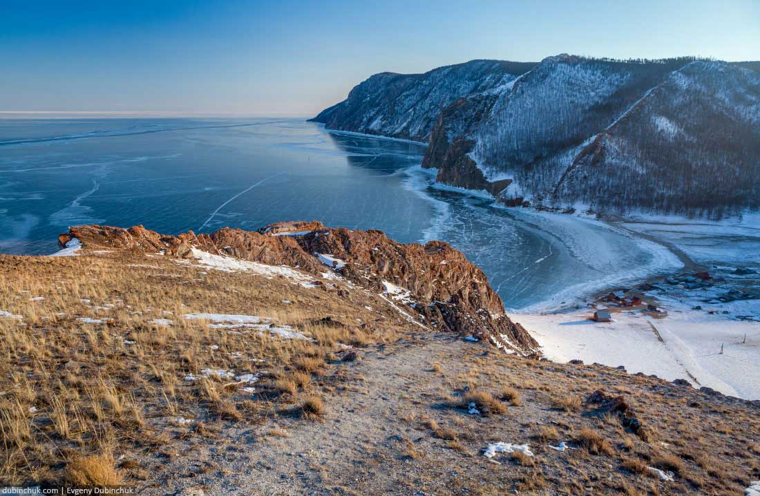 По Байкалу на коньках