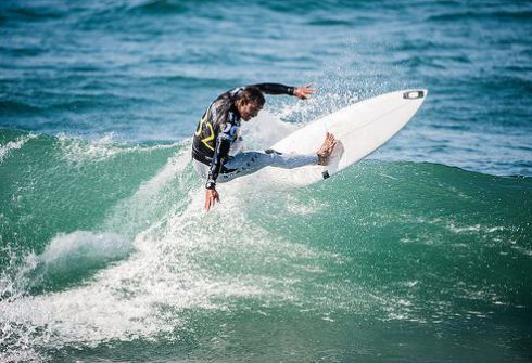 На Hurley Pro пришла волна 