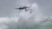 Surfer Kelly Slater's unbelievable aerial manoeuvre