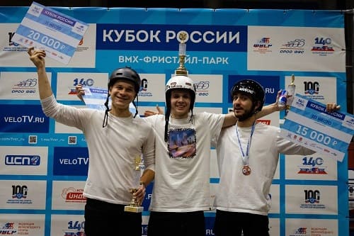 Фоминов и Круглова победили на Кубке России по ВМХ-фристайл-парку в Омске