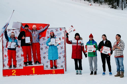 Полина Рябова и Игорь Омелин  - чемпионы России в дисциплине "ски-кросс"