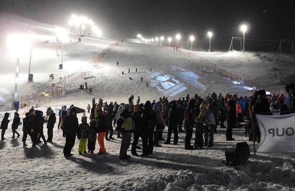 В Кировске состоялся праздник открытия горнолыжного склона при детско-юношеской школе олимпийского резерва