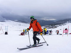 Тесты горных лыж сезона 2023/2024 от WorldSkiTest. Мужские лыжи для ски-тура с талией 91-97 мм