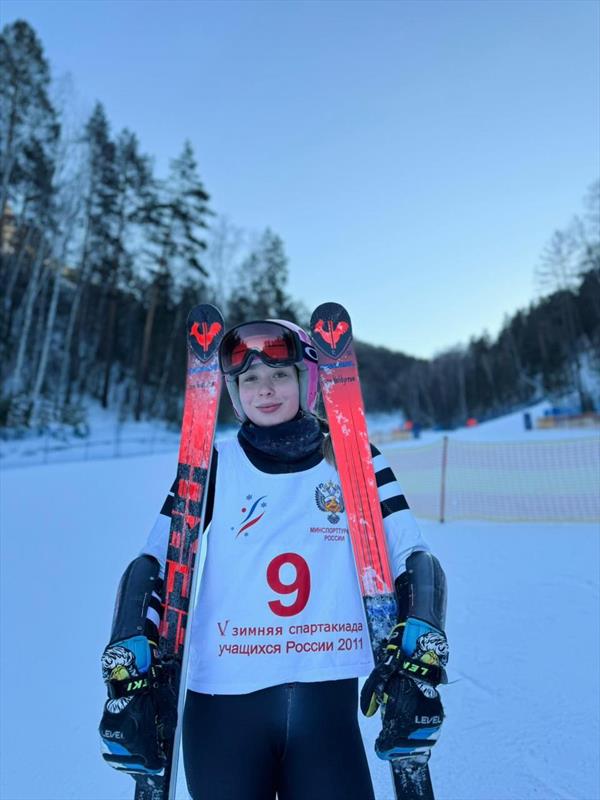 Елизавета Болдырева – победительница слалома-гиганта на Всероссийских соревнованиях «Сибирские бобрята»