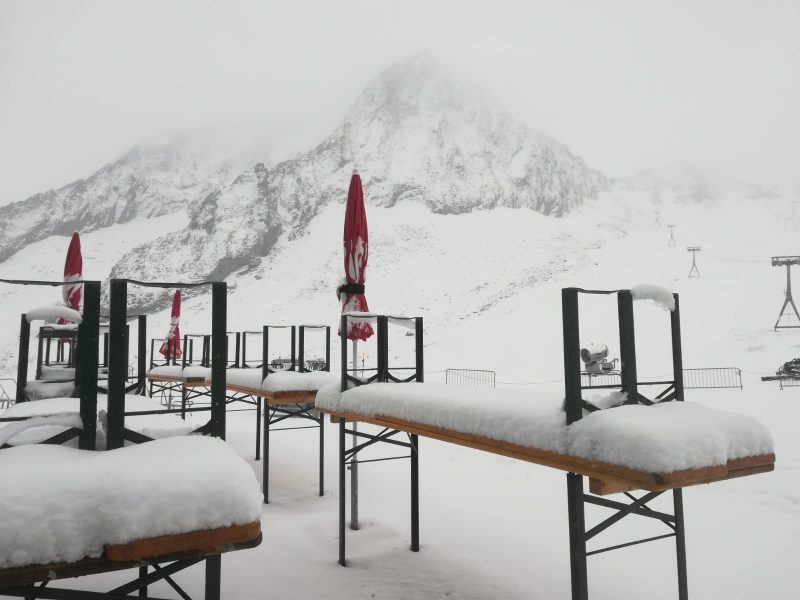 Второй сентябрьский снегопад в Альпах
