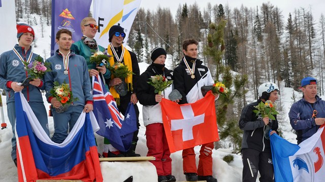 Сборная России выиграла командный зачет юниорского первенства мира по сноуборду