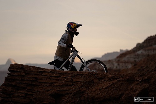 Новый рекорд и победа Брэндона Семенюка на Red Bull Rampage 2024