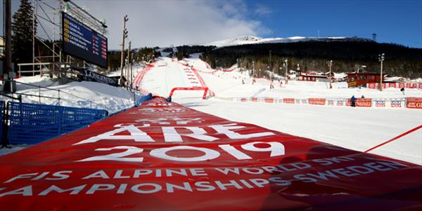 В шведском Оре стартовал чемпионат мира-2019, россиянки опоздали к первой тренировке в спуске из-за нелетной погоды