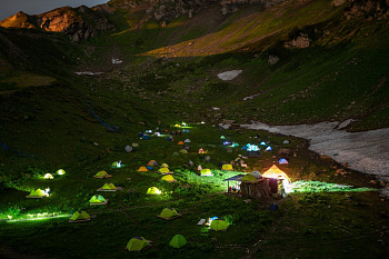 На Курорте Красная Поляна открывается палаточный лагерь Camp 2050