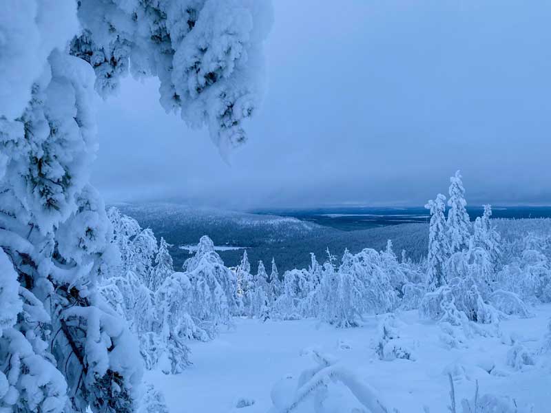 21 день непрерывной полярной ночи для лыжников в Лапландии