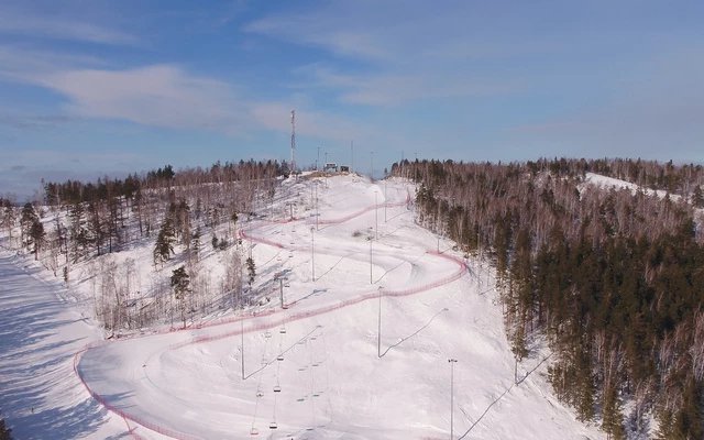 Два популярных курорта объединились к новому горнолыжному сезону: какие склоны откроют уже 11 ноября