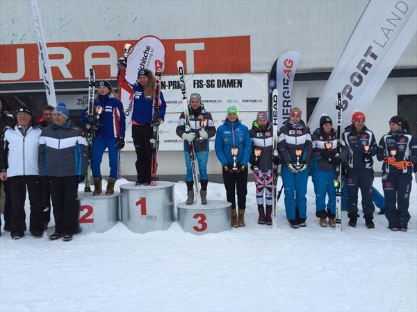 Александра Прокопьева - победительница FIS-стартов в скоростном спуске в Шпитале, Елена Яковишина - вторая