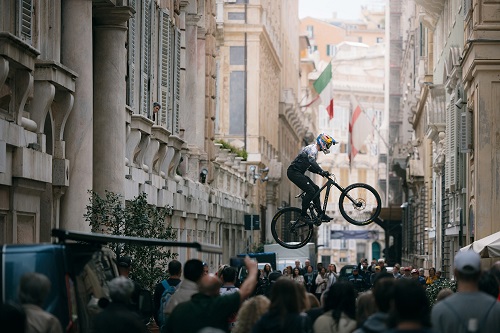 Томас Славик - победитель Red Bull Genova Cerro Abajo 2024