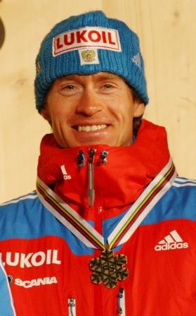 Максим Вылегжанин – чемпион мира в скиатлоне