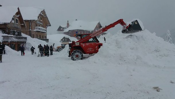 В Австрии из-за снега в мае снова откроют горнолыжный курорт