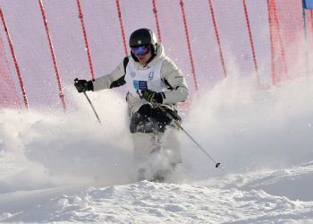 Александр Кернер и Анастасия Сафиулина - победители чемпионата Пермского края по могулу