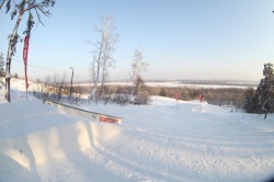 В Барнауле построили сноуборд-парк Burton