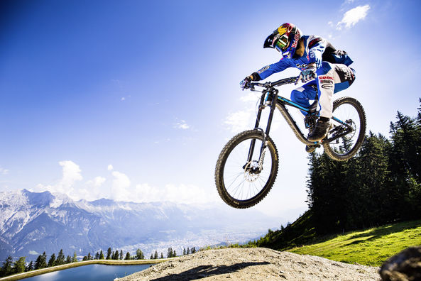 Фестиваль маунтинбайкеров Crankworx в Тироле