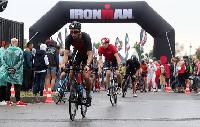 Россияне Слепов и Кочеткова выиграли соревнования по триатлону Ironman в Петербурге Россияне Слепов и Кочеткова выиграли соревнования по триатлону Ironman в Петербурге